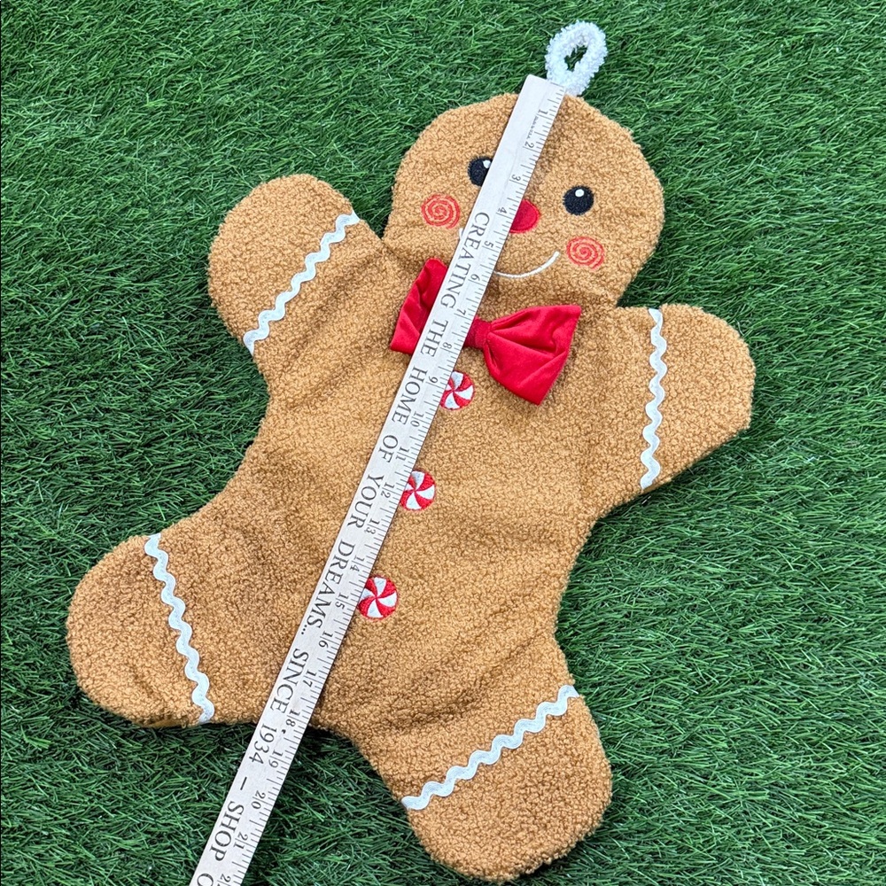 Gingerbread Man St Nick Stocking - Picture 4 of 4